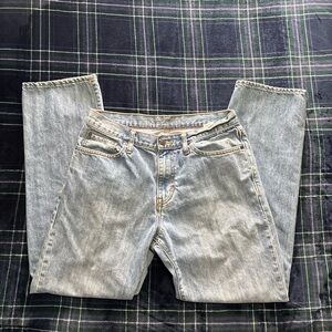 Vintage Men’s Old Navy light wash straight leg jeans. Size 33x32.